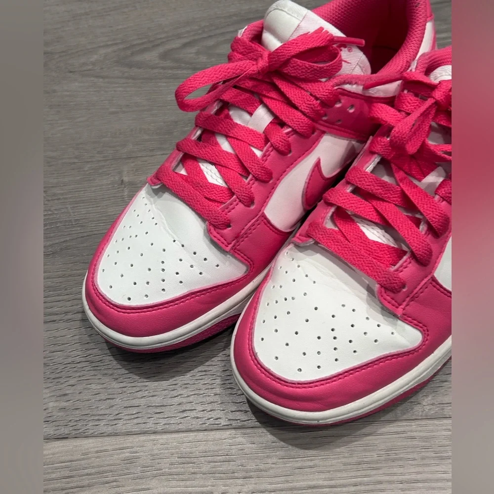 ❥𝗡𝗜𝗞𝗘: Big Kid’s Low Dunk Sneakers - Picture 10 of 15
